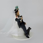 Noiva puxando o noivo